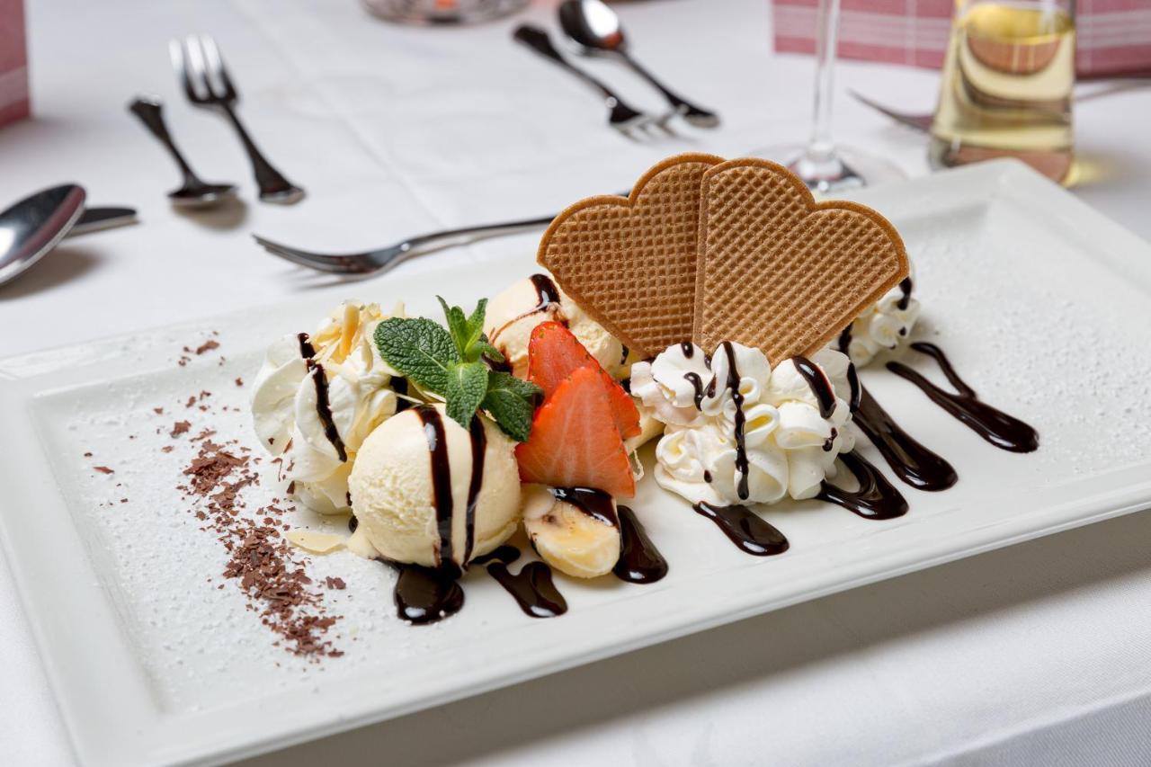 אודרנס Restaurant Gaestehaus Wiesenheim מראה חיצוני תמונה